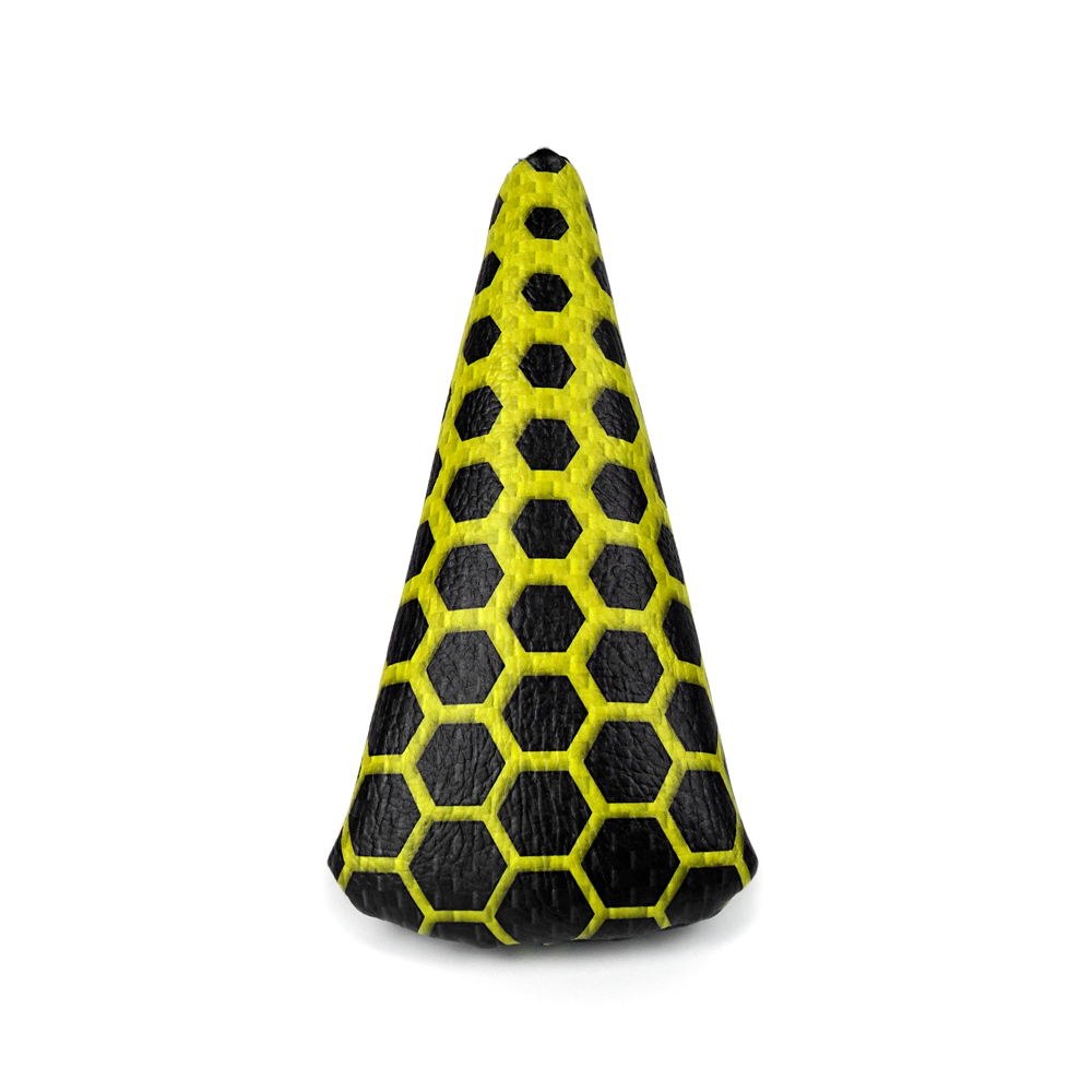 Yellow hex blade putter headcover